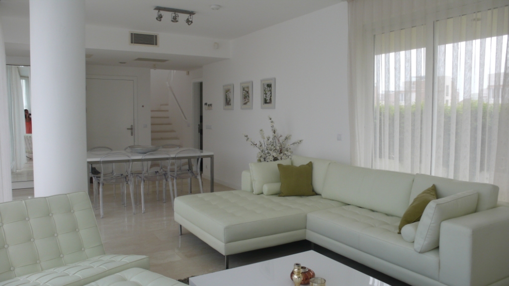 Novron Feronia Villas