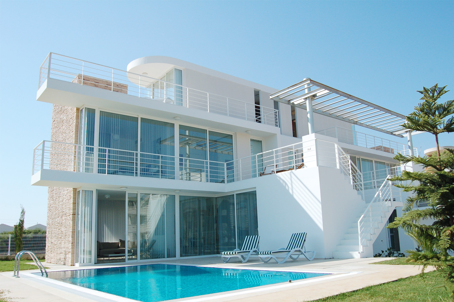 Feronia Villas